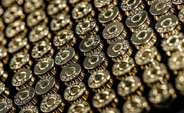 La Unión Europea presenta un plan de 500 millones de euros para fabricar munición