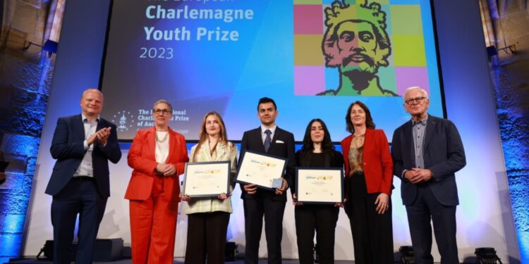 El Premio Carlomagno de la Juventud otorga 15.000 euros a proyectos de jóvenes europeos de entre 16 y 30 años