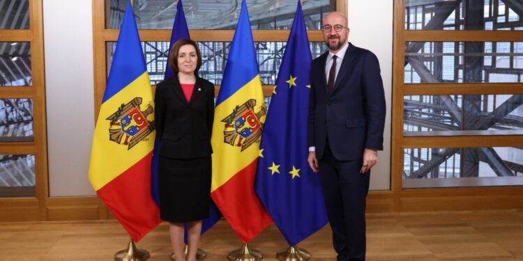 La ayuda financiera de la UE a Moldavia asciende hasta un total de 295 millones de euros