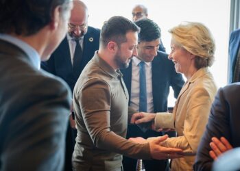 Ucrania recibe 1.500 millones de euros por parte de  la UE