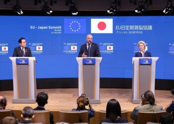 Bruselas elimina las restricciones a la importación de alimentos de Fukushima