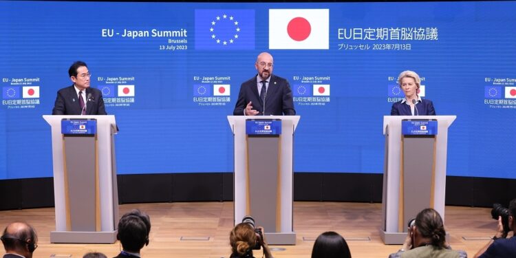 Bruselas elimina las restricciones a la importación de alimentos de Fukushima