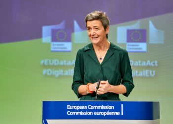 La economista estadounidese Fiona Scott Morton renuncia a su puesto con Vestager