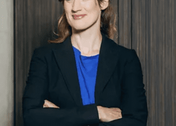 LOS ESPAÑOLES QUIEREN FRENAR, PERO NO LOS POPULISTAS DE DERECHA