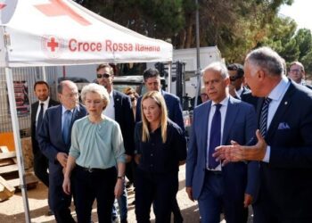 Von der Leyen presenta un plan de respuesta europeo para hacer frente a la crisis migratoria