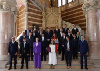 Los ministros de transporte de la UE firman la Declaración de Barcelona para mejorar la movilidad en la unión