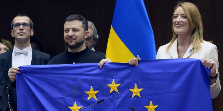 Zelenski anuncia su llegada a Granada para participar en la Cumbre de la UE