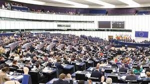 La Eurocámara respalda un fondo de 50.000 millones para reconstruir Ucrania