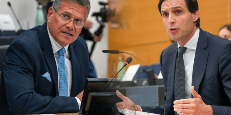 Los eurodiputados respaldan a Wopke Hoekstra como comisario de Acción por el Clima