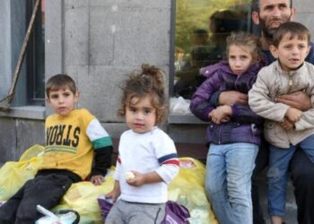 La UE proporciona más ayuda a Armenia durante la visita del Comisario Lenarcic