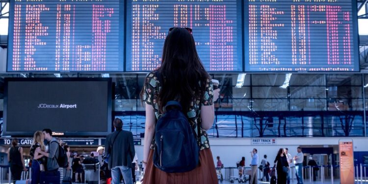 Abierta nueva convocatoria de bonos de viaje por europa para jóvenes de 18 años