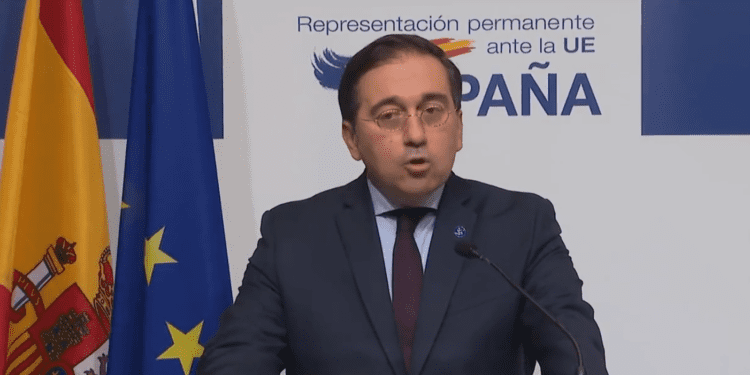 Letonia y Lituania frenan el catalán, gallego y Euskera en la UE y Albares dice que cada vez ‘está más cerca’