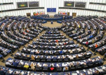 Reforma de los Tratados de la UE: Los eurodiputados presentan propuestas para reforzar la capacidad de acción de la UE
