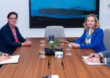 España adelanta el Reglamento de criptoactivos a diciembre de 2025