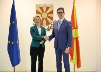 Von der Leyen inicia su gira por los Balcanes Occidentales