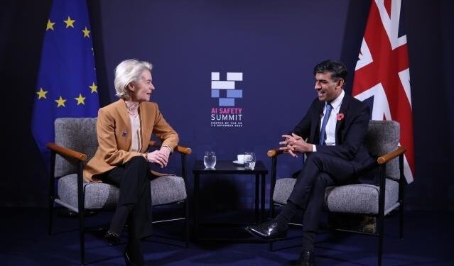 Von der Leyen pide aprender del pasado y actuar rápido para una IA segura