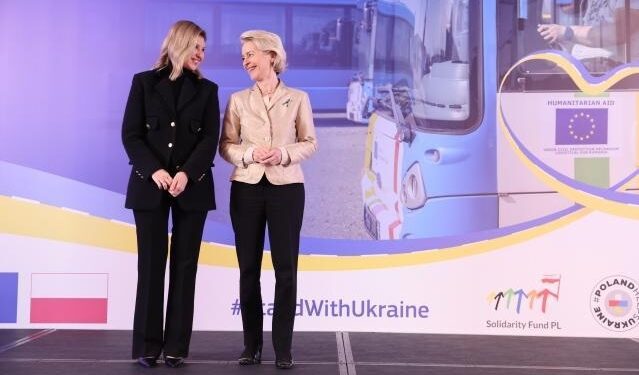 La UE entrega más de 370 autobuses en el marco de la campaña de solidaridad “Autobuses escolares para Ucrania”