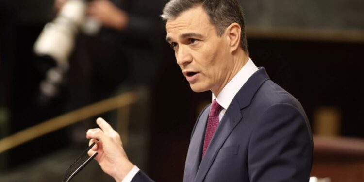 Sánchez se compromete en su investidura a que España estará entre los países que liderarán las reformas de las instituciones UE