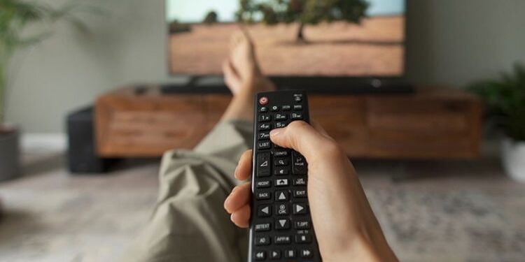 Backstage: Aumentan las Redes Sociales pero los europeos siguen informándose por medios como la Televisión