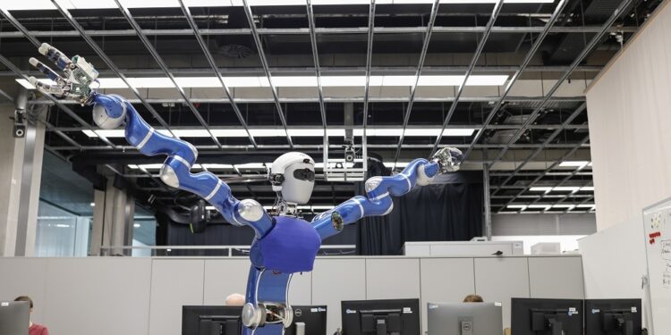 La UE trata de cerrar la primera ley sobre Inteligencia Artificial del mundo