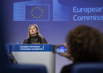 La Comisión pide reforzar la lucha contra los crímenes de odio