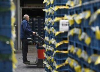 Eurostat confirma que el PIB de la eurozona se contrajo una décima en el tercer trimestre