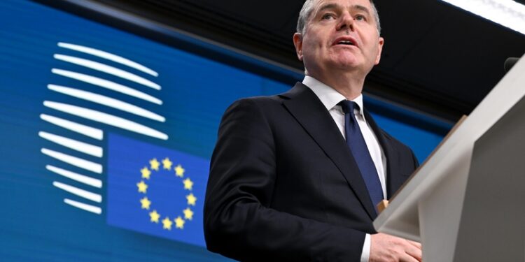 El Eurogrupo solicita a España que presente unos nuevos presupuestos para 2024 lo que desestima una prórroga de los de 2023