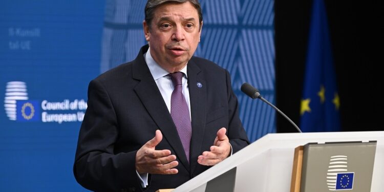 Acuerdo para la pesca en 2024 con aumento de la merluza para España