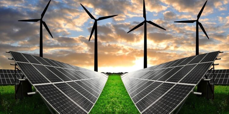 La Comisión pide a los Estados miembros que mejoren sus planes nacionales de energía y clima para garantizar los objetivos de la UE para 2030