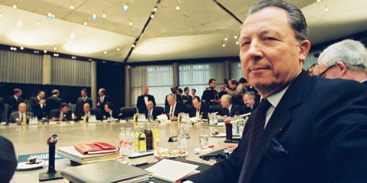 Muere Jacques Delors, ex presidente de la Comisión Europea y arquitecto de la Unión Europea