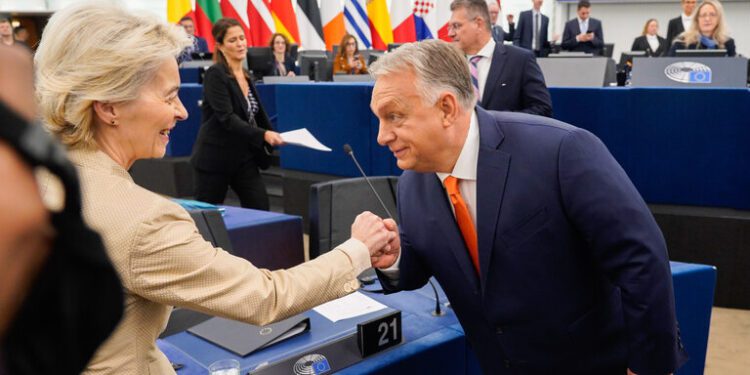 ORBÁN DA LA NOTA EN EL PARLAMENTO EUROPEO