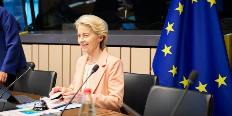 Von der Leyen destaca la importancia de la alianza de la UE con Corea del Sur ante la participación de soldados norcoreanos en la guerra de agresión de Rusia
