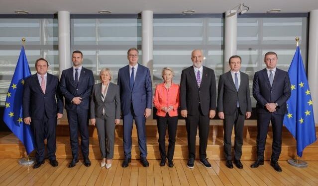 La Comisión aprueba agendas de reforma de Albania, Kosovo, Montenegro, Macedonia del Norte y Serbia