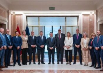 Albares espera que Londres acepte el acuerdo sobre Gibraltar antes del 10 de noviembre