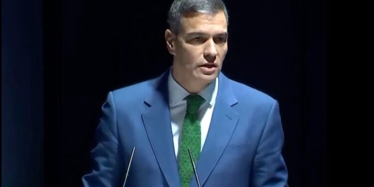 Sánchez y Albares rechazan la petición de Netanyahu a Guterres para que retire a la FINUL de Líbano