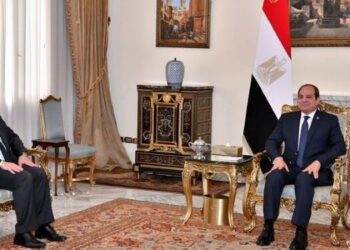 Albares traslada al presidente Al Sisi el interés de las empresas españolas por invertir en Egipto