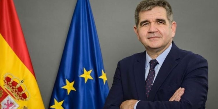 El Gobierno cierra la crisis con Argentina con el nombramiento de un nuevo embajador, Joaquín de Arístegui