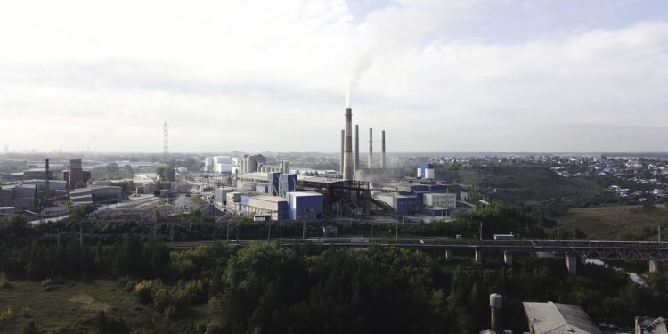 Las emisiones de gases de efecto invernadero de la UE cayeron más de un 8% en 2023