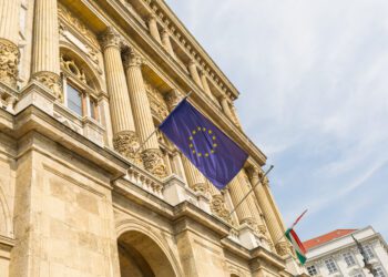 La Comisión anuncia el Acuerdo de Recompra de la UE