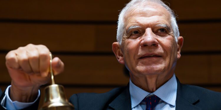 La UE prorrogará dos años más la misión de entrenamiento militar ucraniana