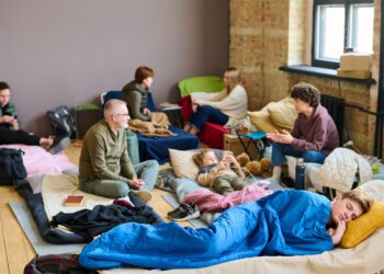 Bruselas financia a los 27 con 25 millones para retornos voluntarios de inmigrantes