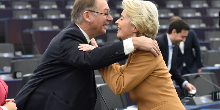 Philippe Lamberts será asesor de Ursula von der Leyen en la consecución de los objetivos climáticos para 2030