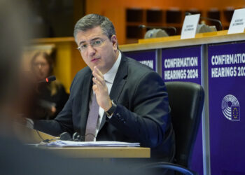 Hearings: Tzitzikostas, comisario designado de Transporte Sostenible, promete conectar las capitales europeas con trenes de alta velocidad y asegurar un sistema de billete único para 2025