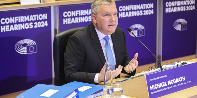 Hearings: McGrath, comisario designado de Democracia y Estado de derecho, promete un “Escudo de la Democracia” contra la manipulación de la información y la injerencia extranjera