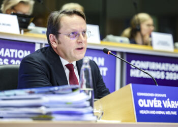 Hearings: Várhelyi, comisario designado para la Salud y el Bienestar Animal, promete que trabajará para mejorar la salud de los ciudadanos, pero esquiva el debate sobre el aborto