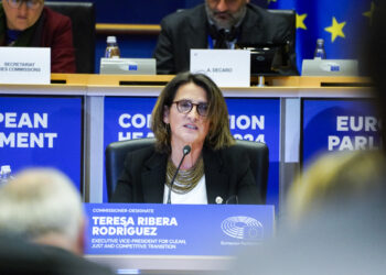 Hearings: Ribera, comisaria designada para la Transición Limpia, Justa y Competitiva, enfrenta duras críticas por su gestión de la crisis de la DANA, lo que lleva al bloqueo de su candidatura