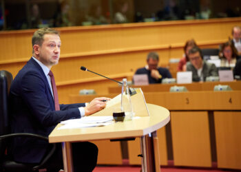 Hearings: Hansen, comisario designado de Agricultura, se compromete a desarrollar  una visión de la futura política agrícola y alimentaria durante sus primeros 100 días en el cargo