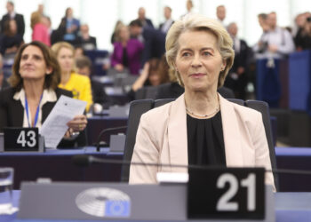 La Comisión von der Leyen II arranca con apoyo ajustado y divisiones internas entre los grupos políticos