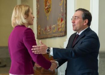 Albares y Kaja Kallas analizan Ucrania, Oriente Medio y las relaciones con Trump