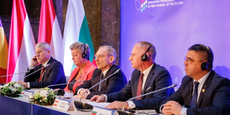 Rumanía y Bulgaria avanzan hacia su plena integración en Schengen tras el levantamiento del veto de Austria